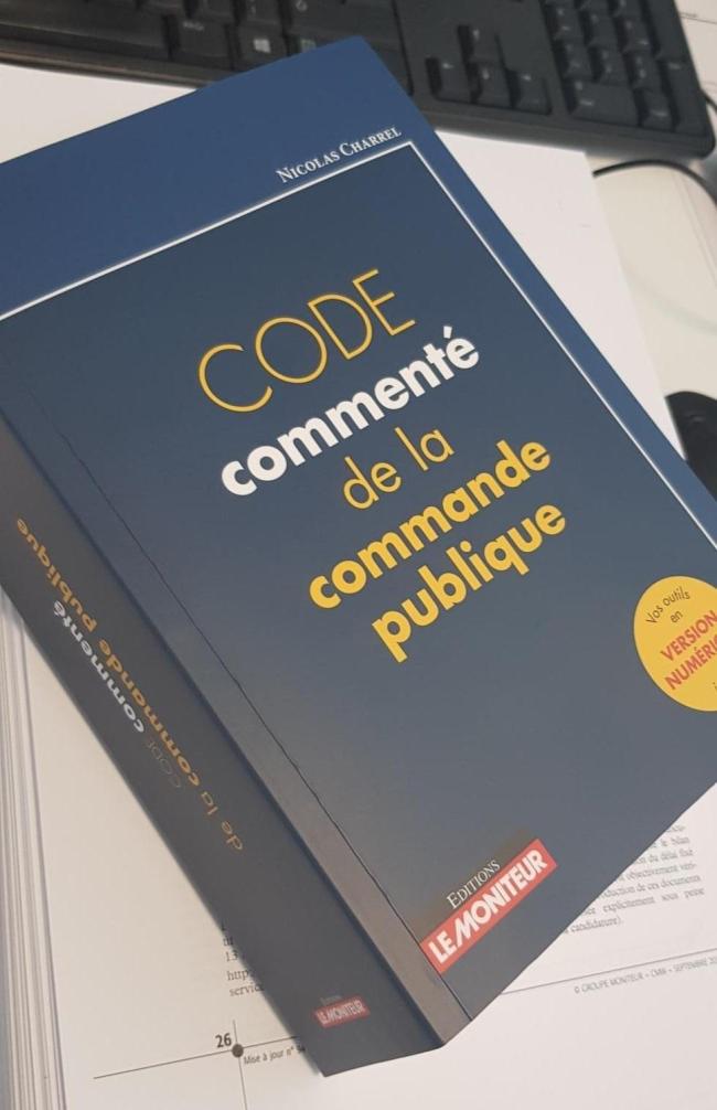 code commande publique